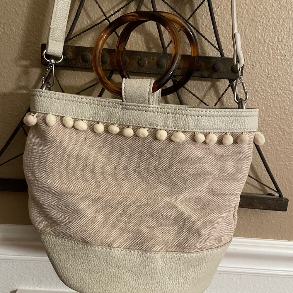 Shiraleah Vintage Canvas Pom Ball Animal Print Plastic Handles Bucket Purse